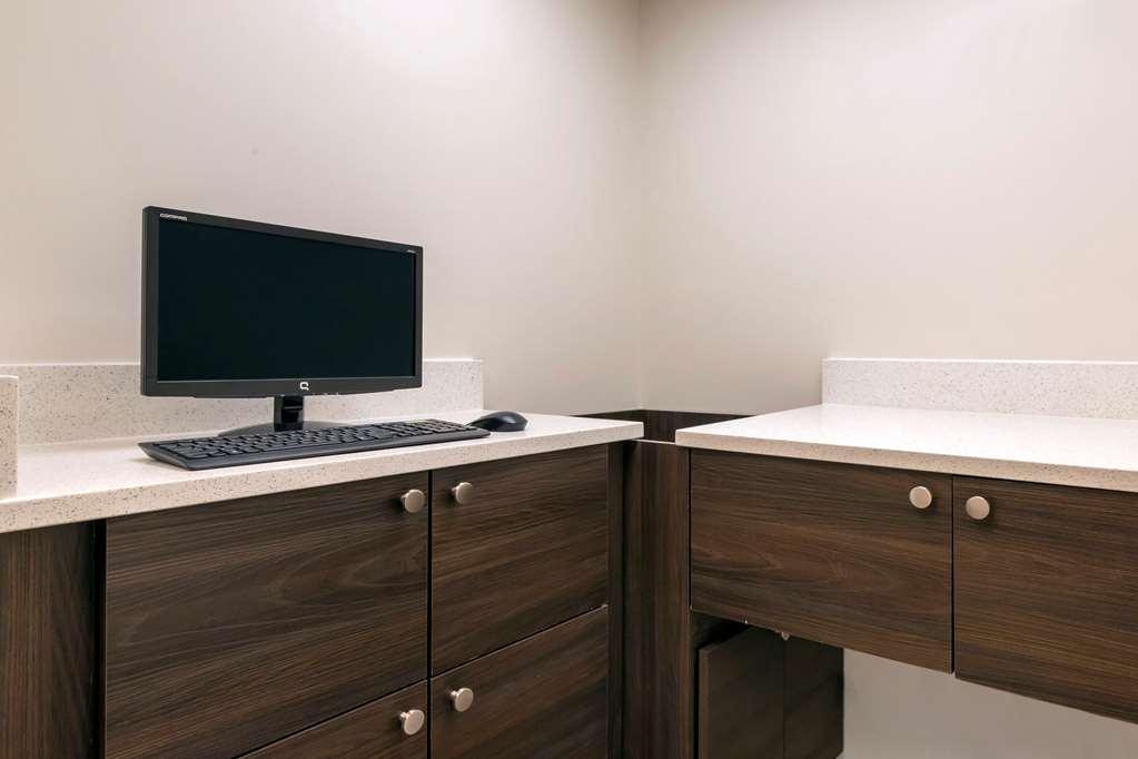 Quality Inn Saint Petersburg North-Tampa Bay Faciliteiten foto
